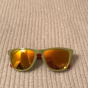 Oakley Frogskins Aquatique Lagoon Fire 24-361